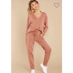 Soft Mauve joggers and top size S